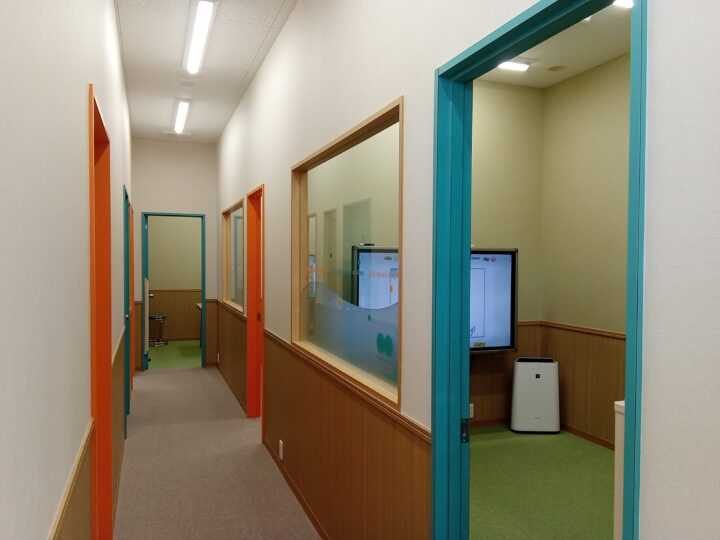 倉敷校の教室の室内