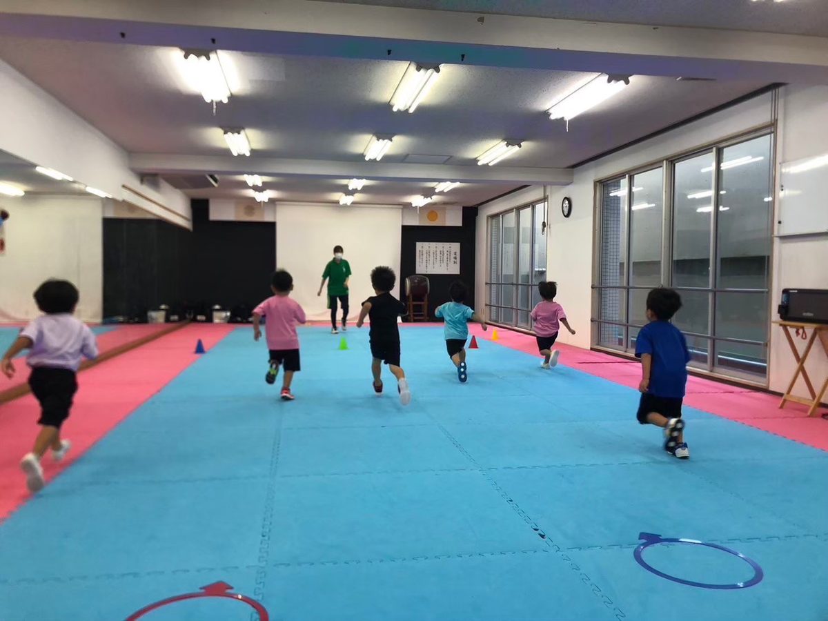 福岡別府校のレッスンの様子