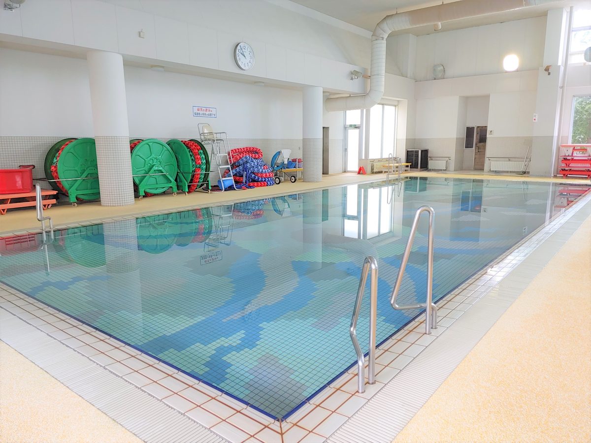 岩見沢市温水プールのプール