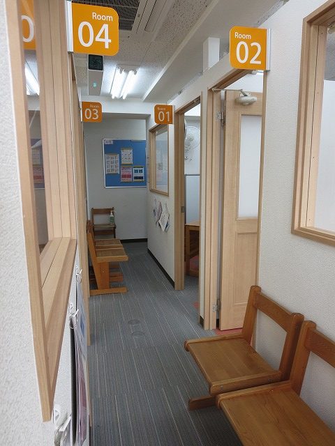 名東校の教室内