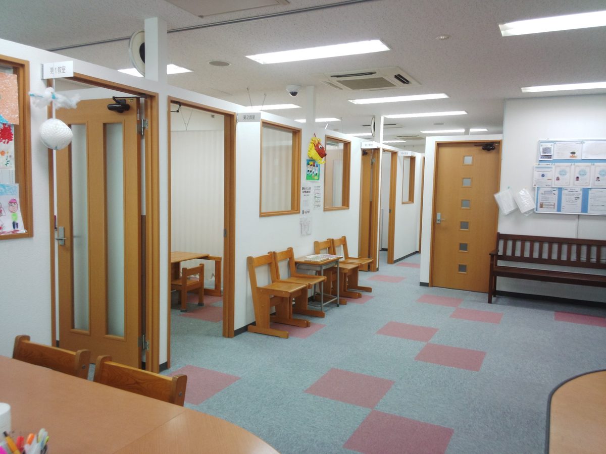 中延校の教室内