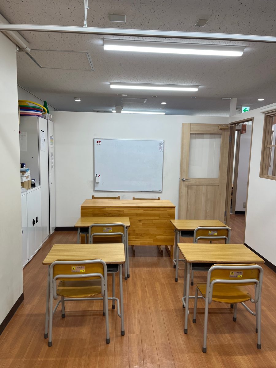 今池校の教室内