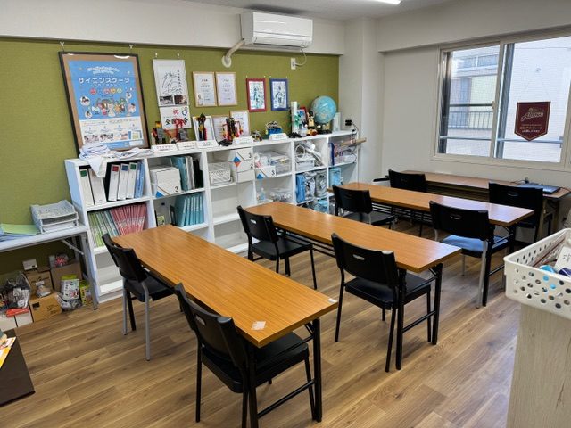 越谷中央教室の教室の様子