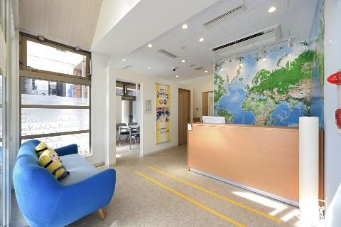 上本町の受付・待合