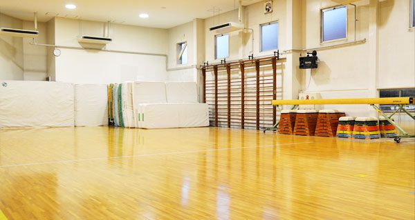 コナミスポーツ ジュニアスクール 五香の体育館