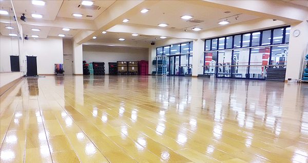 鳴海山下のスタジオ