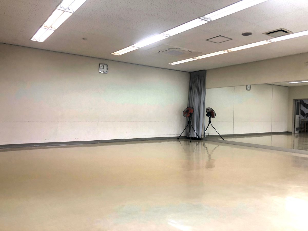 亀山東野公園ラボのレッスン会場
