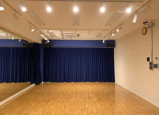 谷中校のスタジオ